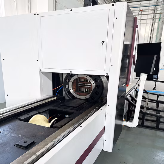 Taglio laser per tubi ad alta velocità/Tagliatrice laser a fibra CNC per il taglio di tubi metallici Taglio di tubi metallici da 3000 W